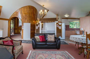 A Camelot Tower & Penthouse - Phillip Island Accommodation 42