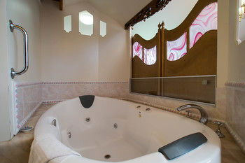 A Camelot Tower & Penthouse - Phillip Island Accommodation 51