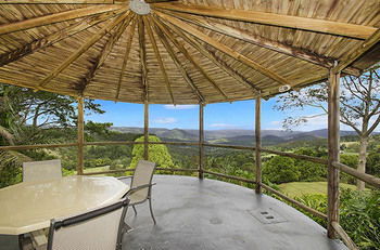Artisan Spa Views - Phillip Island Accommodation 5
