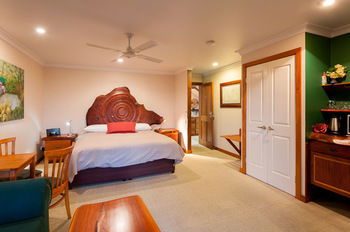 Artisan Spa Views - Phillip Island Accommodation 16
