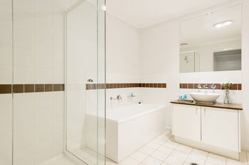 Apartments @ Glen Waverley - Phillip Island Accommodation 0