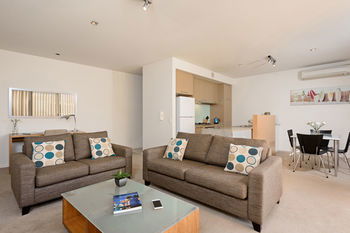 Apartments @ Glen Waverley - Phillip Island Accommodation 9