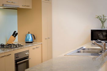 Apartments @ Glen Waverley - Phillip Island Accommodation 10