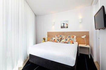 Adina Apartment Hotel Bondi Beach - Phillip Island Accommodation 10