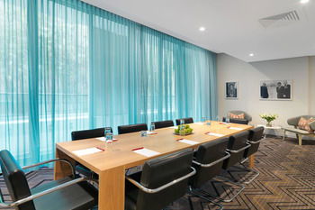 Adina Apartment Hotel Bondi Beach - Phillip Island Accommodation 13