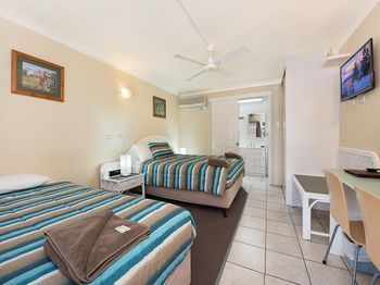 Caloundra City Centre Motel - Phillip Island Accommodation 19
