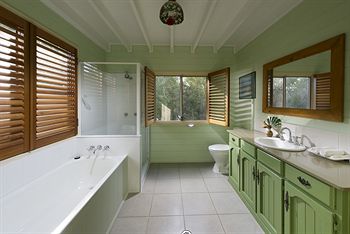 Glass House Mountains Ecolodge - Phillip Island Accommodation 21