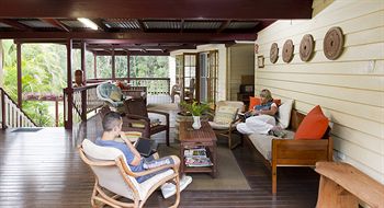 Glass House Mountains Ecolodge - Phillip Island Accommodation 26