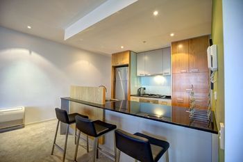 ACD Apartments - Phillip Island Accommodation 10