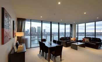 ACD Apartments - Phillip Island Accommodation 11