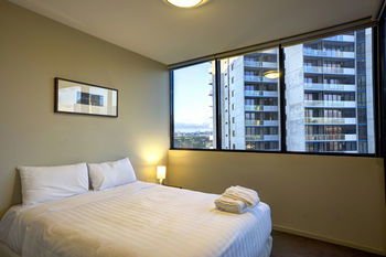 ACD Apartments - Phillip Island Accommodation 12