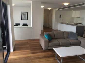 Apartments Melbourne Domain - Docklands - Phillip Island Accommodation 23