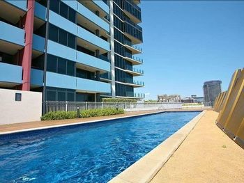Apartments Melbourne Domain - Docklands - Phillip Island Accommodation 32