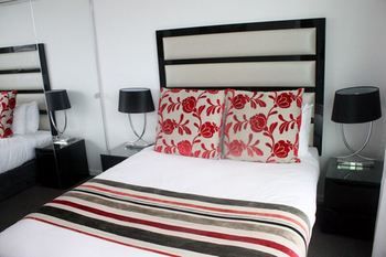 Apartments Melbourne Domain - Docklands - Phillip Island Accommodation 34