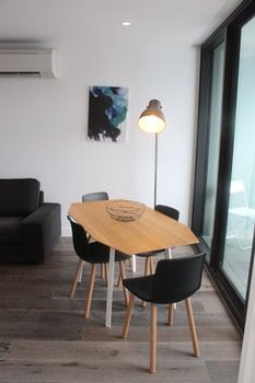 Apartments Melbourne Domain - Docklands - Phillip Island Accommodation 43