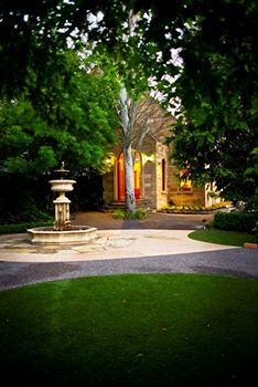 Elizabethan Lodge - Phillip Island Accommodation 12