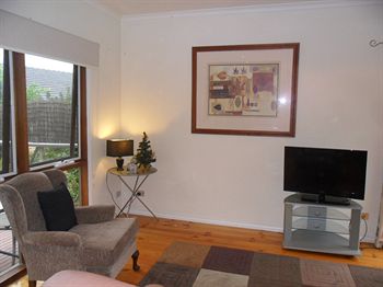 Australian Home Away @ Wonga Park Brushy Creek - Phillip Island Accommodation 17