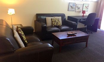 Australian Home Away @ Doncaster Elgar - Phillip Island Accommodation 2