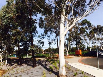 Australian Home Away @ Box Hill 32 - Phillip Island Accommodation 15