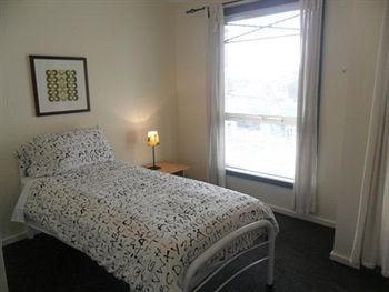 Australian Home Away @ Box Hill 32 - Phillip Island Accommodation 17