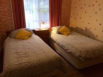Australian Home Away @ Doncaster Grange Park - Phillip Island Accommodation 5