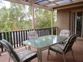 Australian Home Away @ Doncaster Grange Park - Phillip Island Accommodation 19
