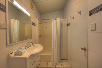 BIG4 Koala Shores Port Stephens Holiday Park - Phillip Island Accommodation 9