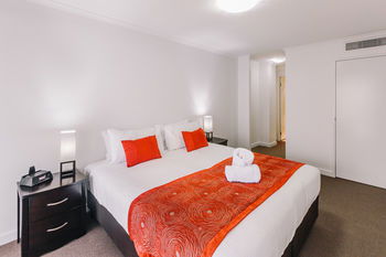 Newcastle Central Plaza - Phillip Island Accommodation 12