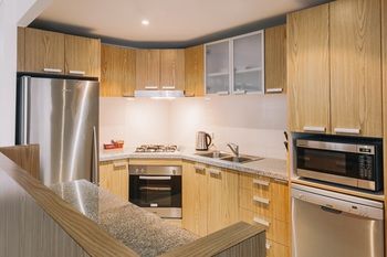Newcastle Central Plaza - Phillip Island Accommodation 17