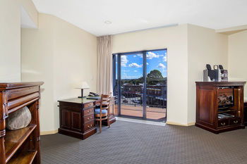 Quality Suites Boulevard On Beaumont - Phillip Island Accommodation 4