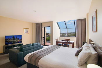 Quality Suites Boulevard On Beaumont - Phillip Island Accommodation 11