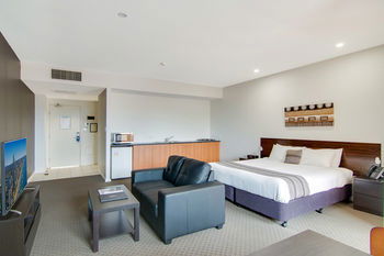 Quality Suites Boulevard On Beaumont - Phillip Island Accommodation 22