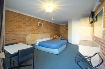 Branxton House Motel, Hunter Valley - Phillip Island Accommodation 2