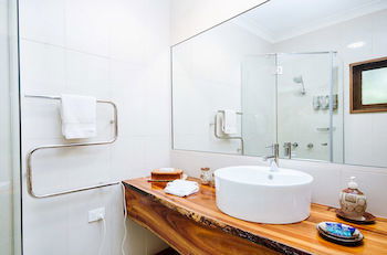Lillypilly's Country Cottages & Day Spa - Phillip Island Accommodation 23