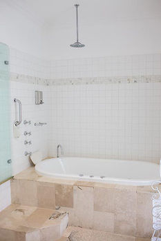 Avoca Valley Bed & Breakfast - Phillip Island Accommodation 5
