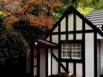 Tudor Cottages Mt Dandenong - Phillip Island Accommodation 0