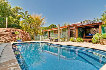 Noosa Edge Nudist Retreat - Phillip Island Accommodation 12
