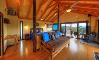 Maleny Tropical Retreat Balinese B&b - Phillip Island Accommodation 32