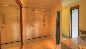 Maleny Tropical Retreat Balinese B&b - Phillip Island Accommodation 37