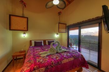 Maleny Tropical Retreat Balinese B&b - Phillip Island Accommodation 56