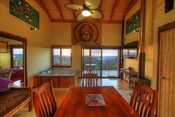 Maleny Tropical Retreat Balinese B&b - Phillip Island Accommodation 64