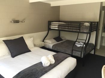 Buderim Fiesta Motel - Phillip Island Accommodation 10