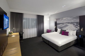 Mercure Newcastle Airport - Phillip Island Accommodation 13