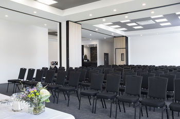 Mercure Newcastle Airport - Phillip Island Accommodation 21