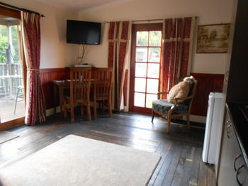 A Twist Of Willow - Phillip Island Accommodation 8
