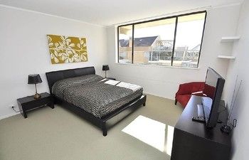North Sydney 21 Rig Furnished Apartment - Phillip Island Accommodation 3