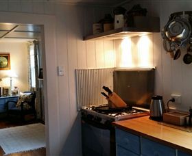 Cascade Cottage - Phillip Island Accommodation 1