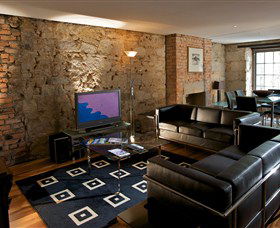 Sullivans Cove Apartments - Dockside Salamanca - Phillip Island Accommodation 0