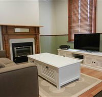 Myrtle Cottage - Phillip Island Accommodation