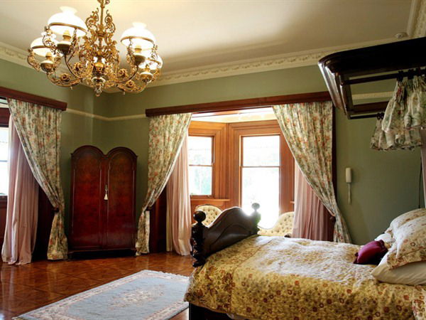 Samford QLD Phillip Island Accommodation
